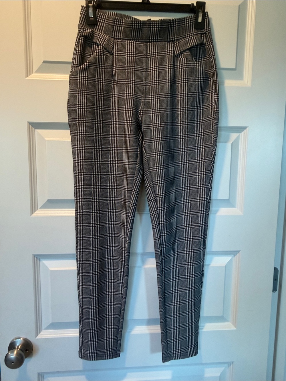 Plaid Tapered Dress Pants - Black & White